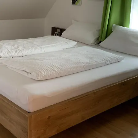 Otel A3 Oberhonnefeld-Gierend